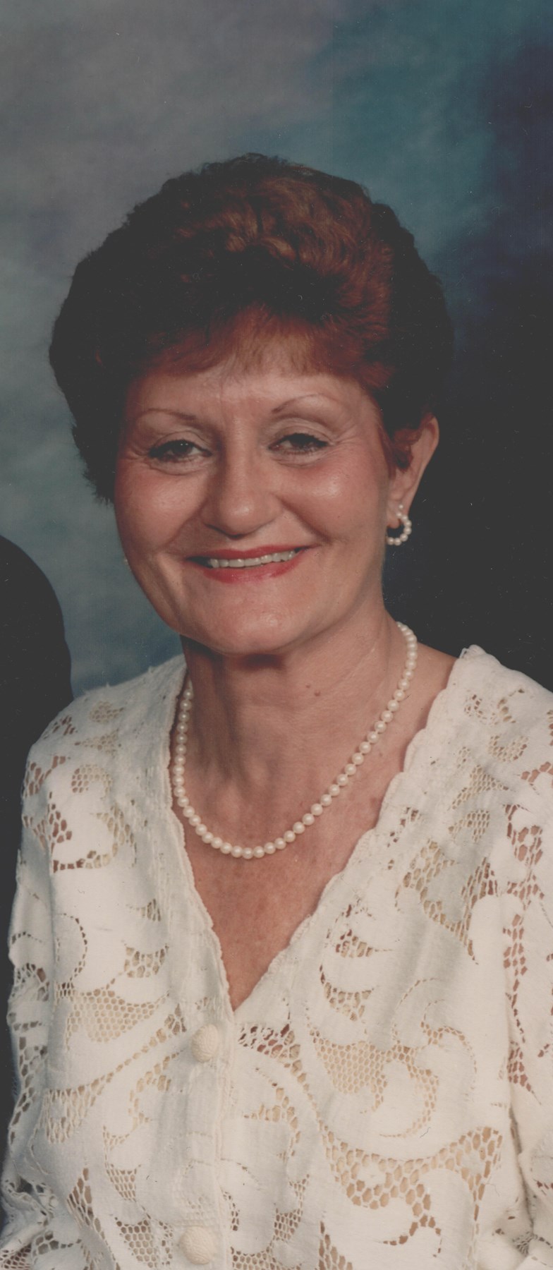 Obituary of Nellie Lee Halverson