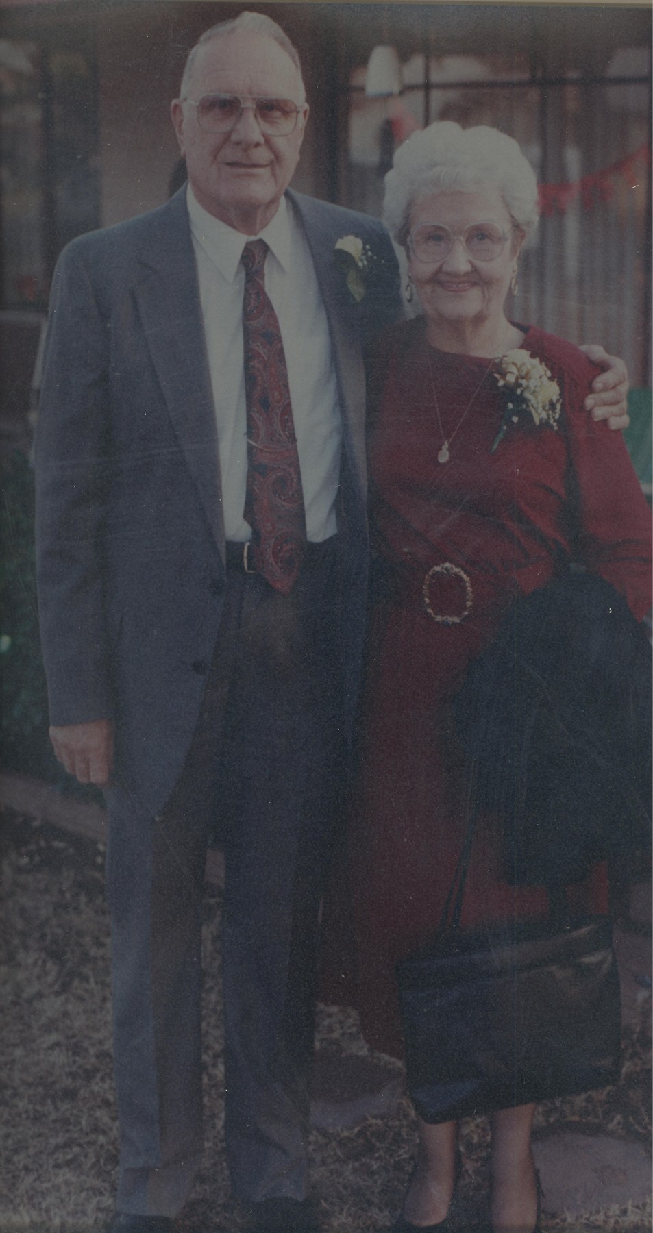 Obituary of Lois Alberta Gordon Bagwell