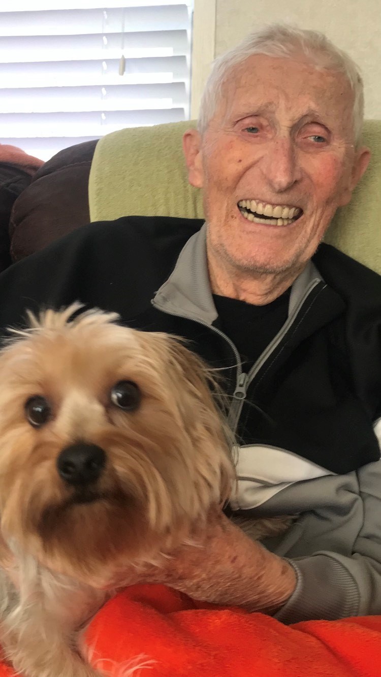 Obituario de Bruce Roscoe Anderson