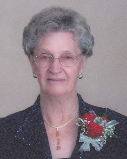 Obituary of Elly Loewen Janzen