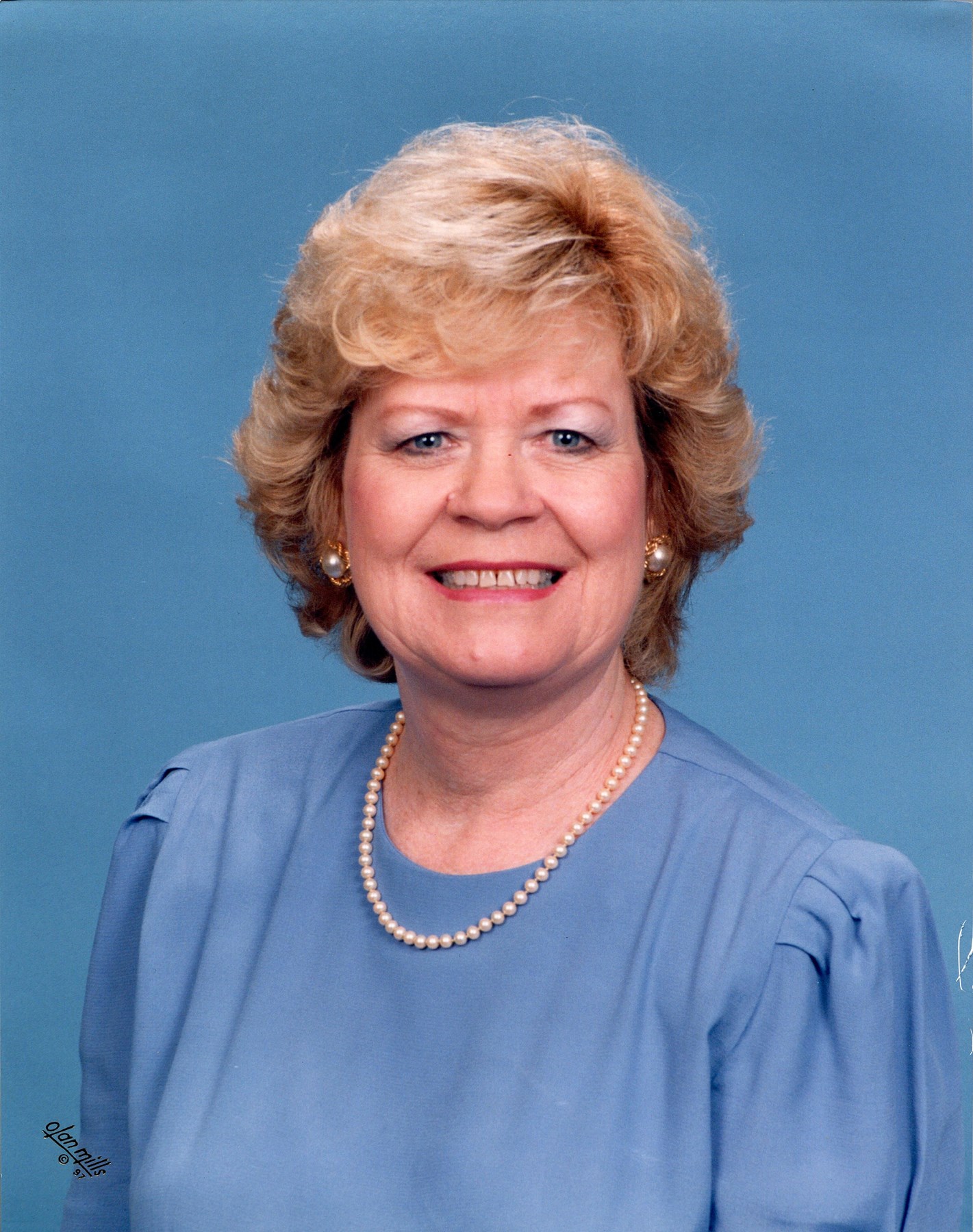 Obituary of Barbara C Cowern