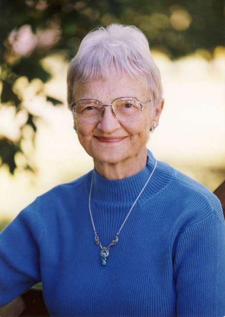 Obituario de Shirley M. Hill