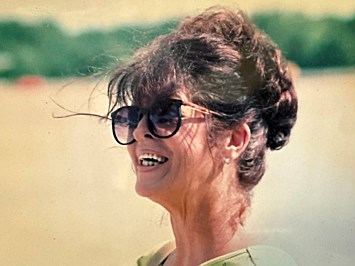 Obituary of Luane Blecha