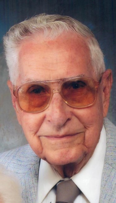 Obituary of Howard A. Hullinger