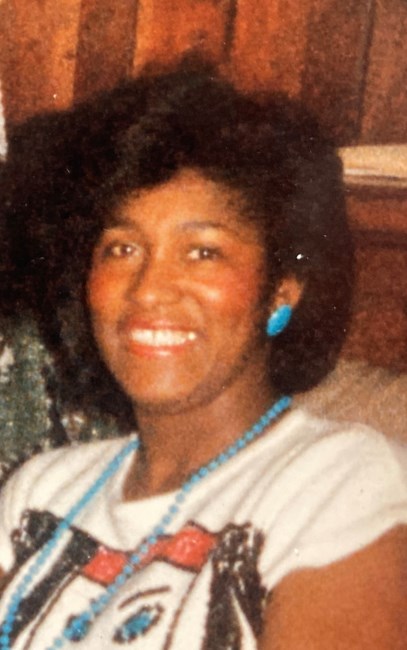 Obituary of Paulette Lindsey