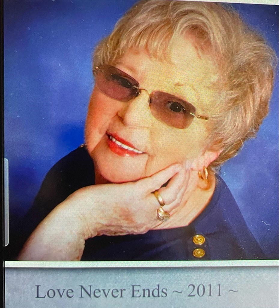 Obituary of Carlyon Juanita Tacker