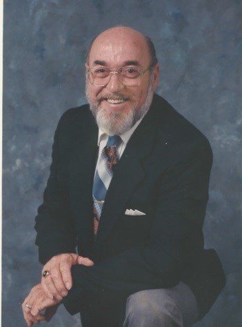 Obituary of Donald E. Petersen