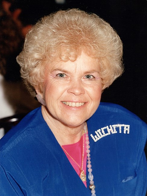 Obituary of Doris "Nadine" Russell