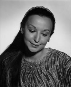 Obituary of Estrellita Karsh