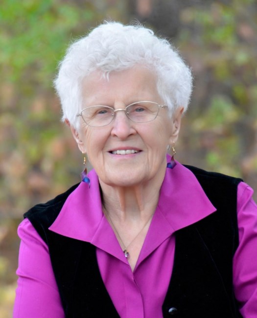 Obituary of Dorothy Yvette Troop