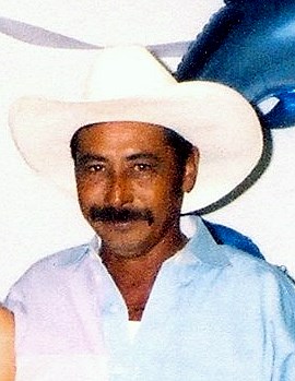Obituario de Esteban Perez Jr.