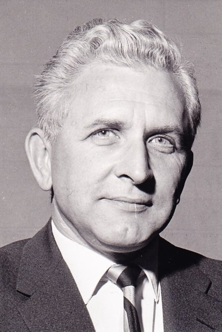 Obituary of Dr. Paul C. Harris Sr Harris Jr.