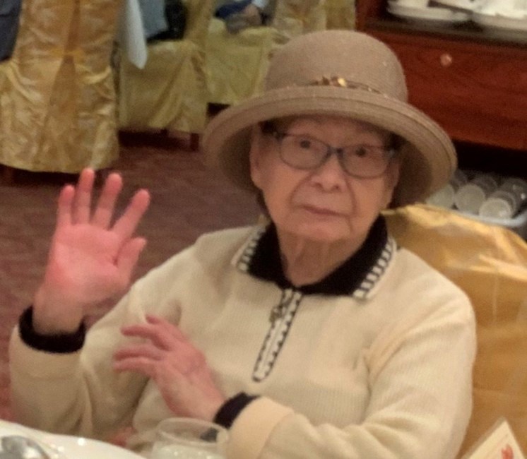 Obituary of Iluminosa C Domingo