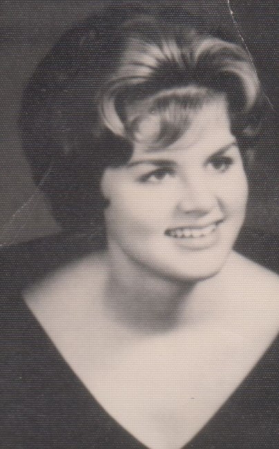 Obituary of Evelyn May Hanson