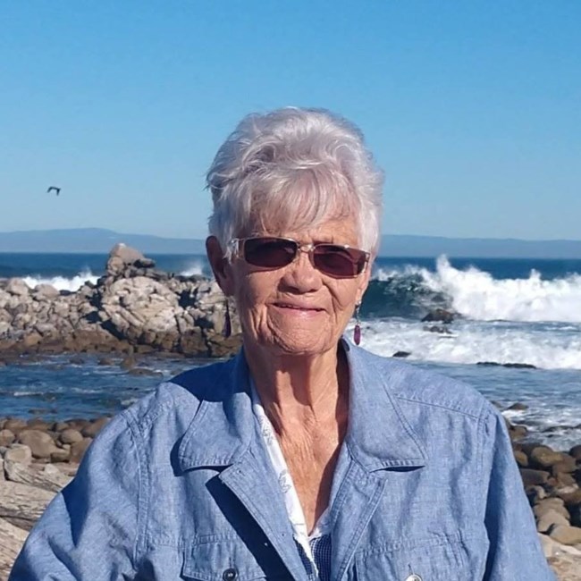 Obituary of Clara Margaret Loosvelt