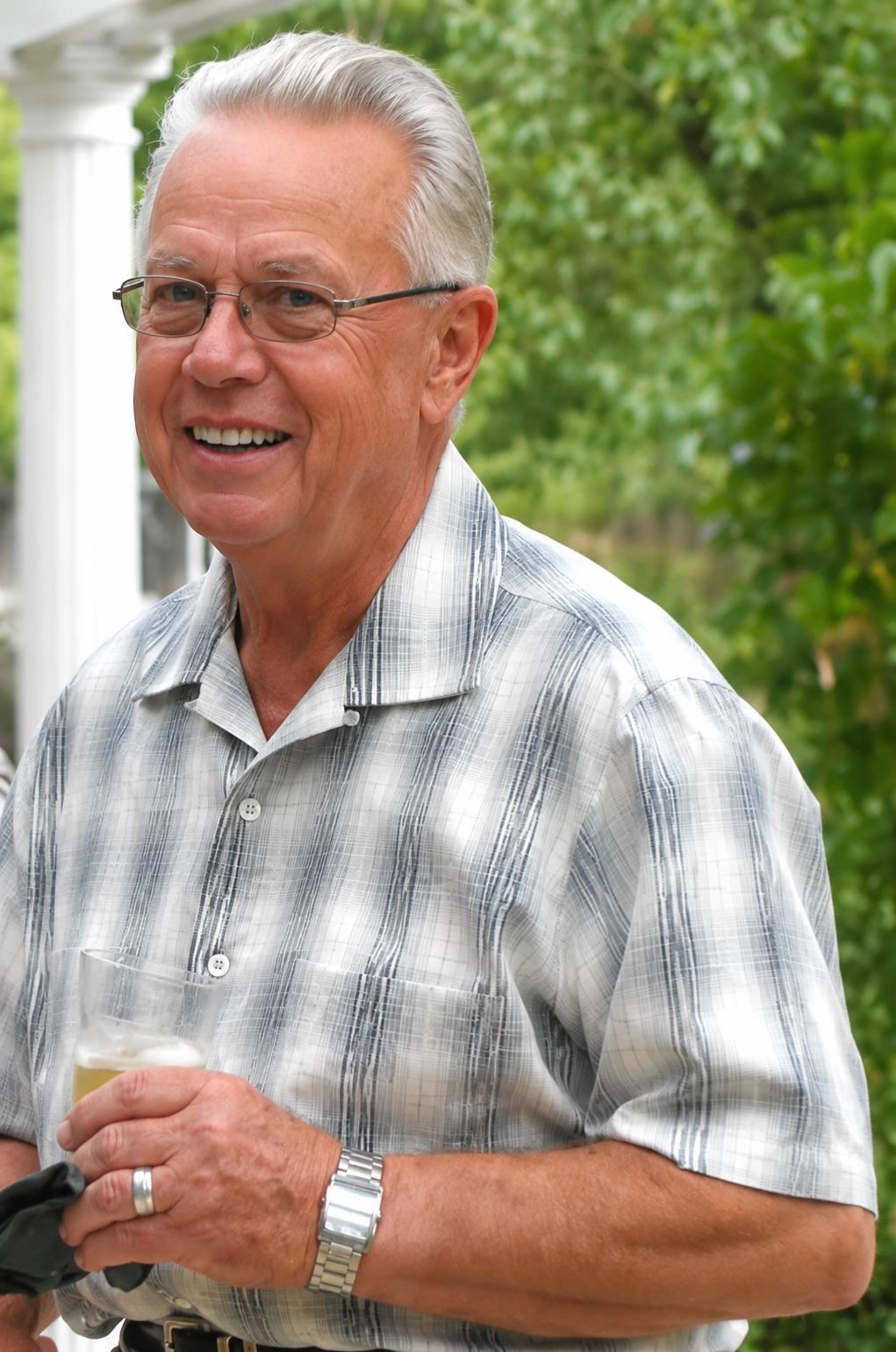Obituary of Larry Moorman