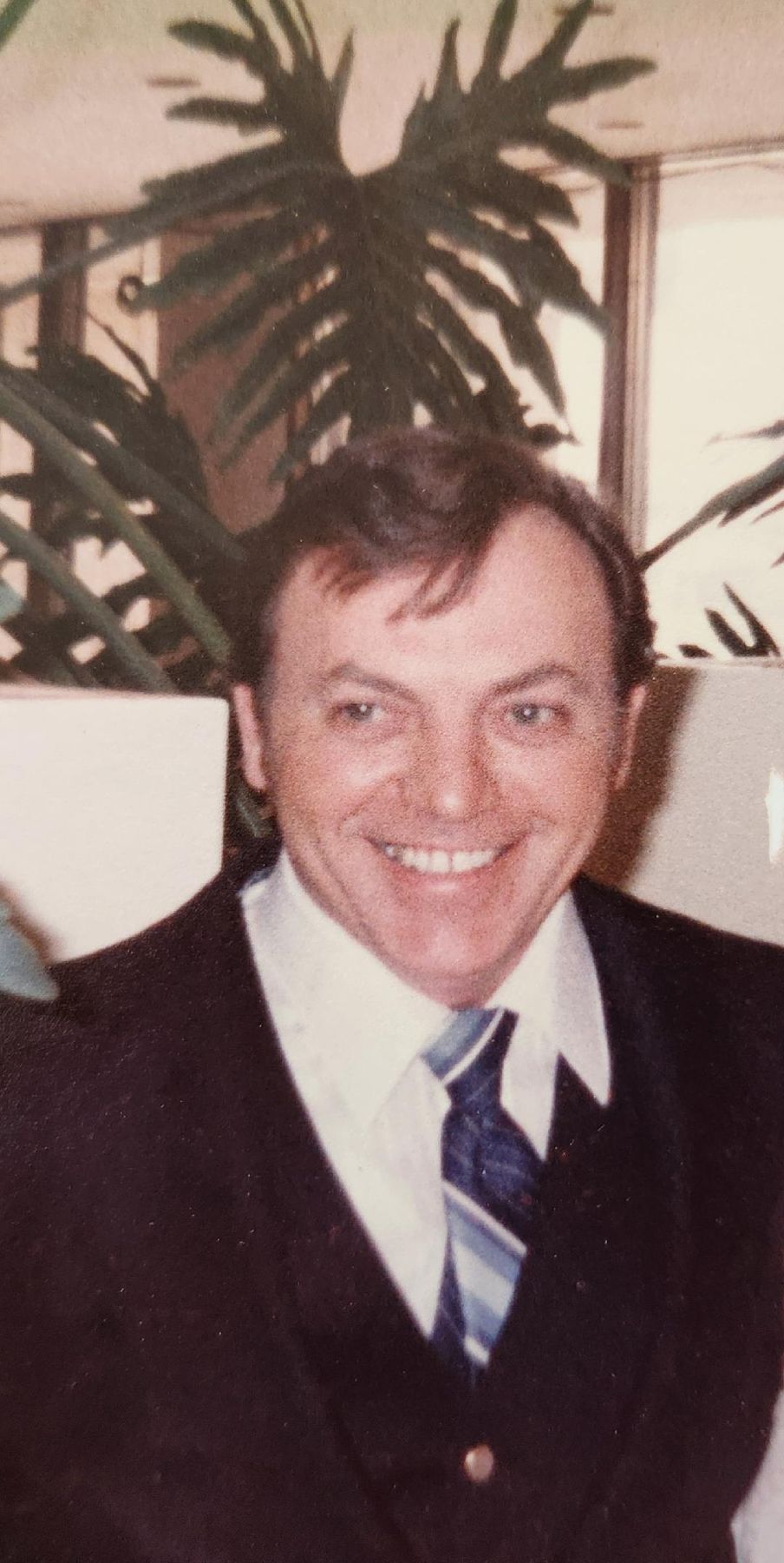 Obituary of Riley Darrell Shands