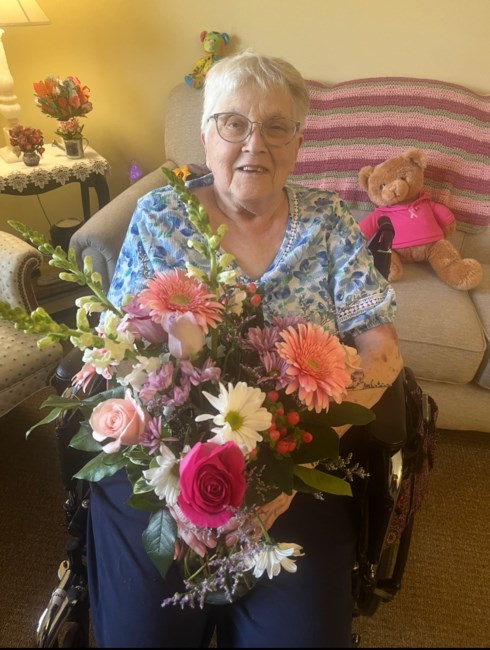 Obituary of Evelyn Louise Bickel