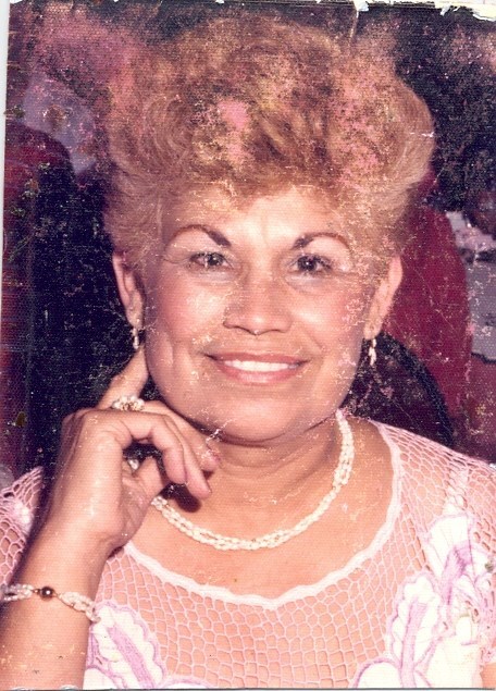 Obituary of Emma Torres Serna