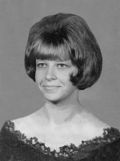 Obituary of Debbie Greenway Howell