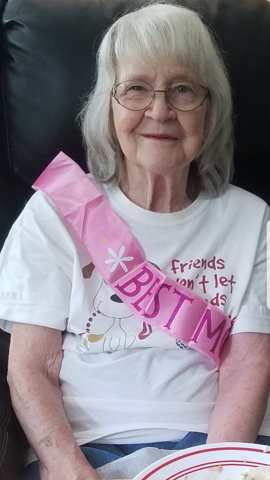 Obituario de Margaret Yvonne Llewellyn