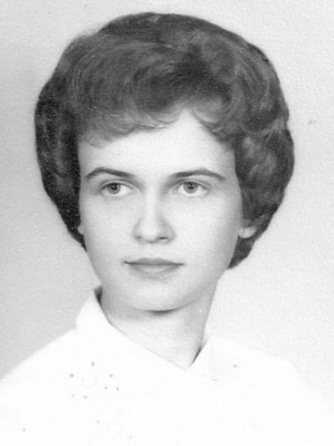 Obituary of Christine "Chris" Mitchell Russell