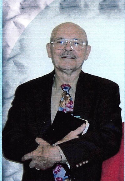 Obituary of Clarence Edward Case