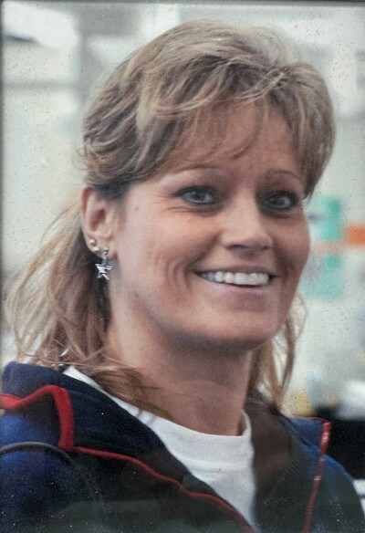 Obituary of Karen Michelle Thomas