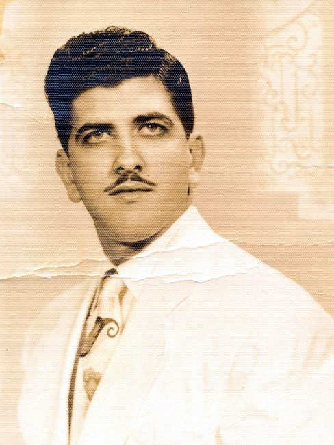 Obituary of Efren Camacho