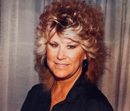 Obituary of Ruth "Annie" Anne Carr