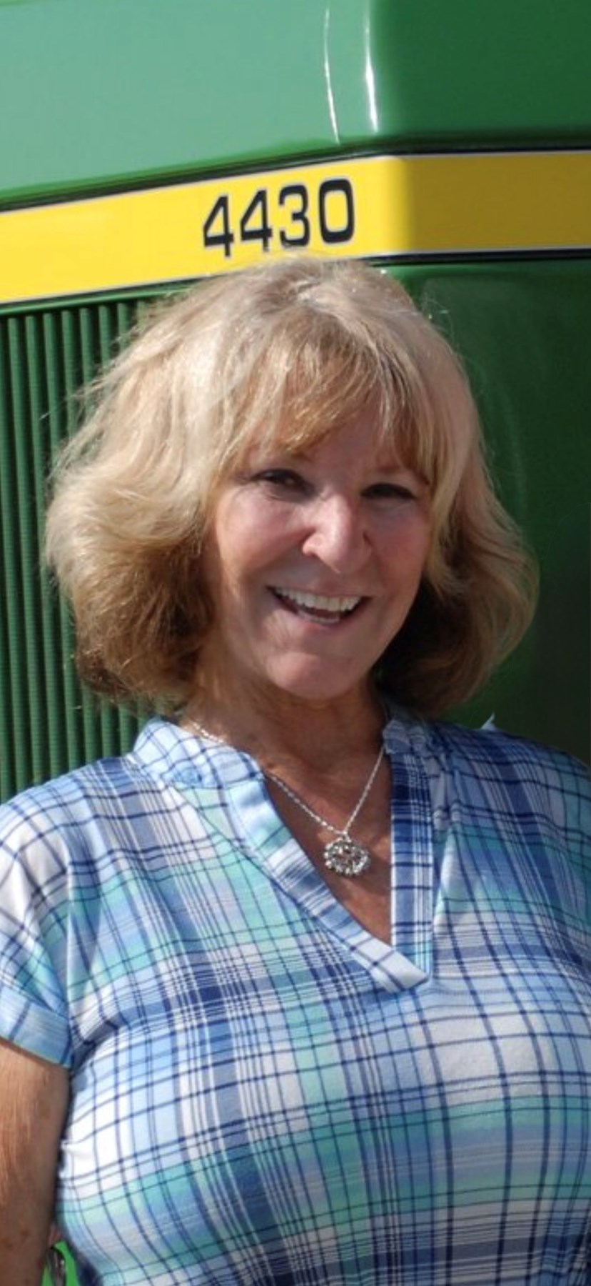 Obituary of Marvetta Darlene Bee