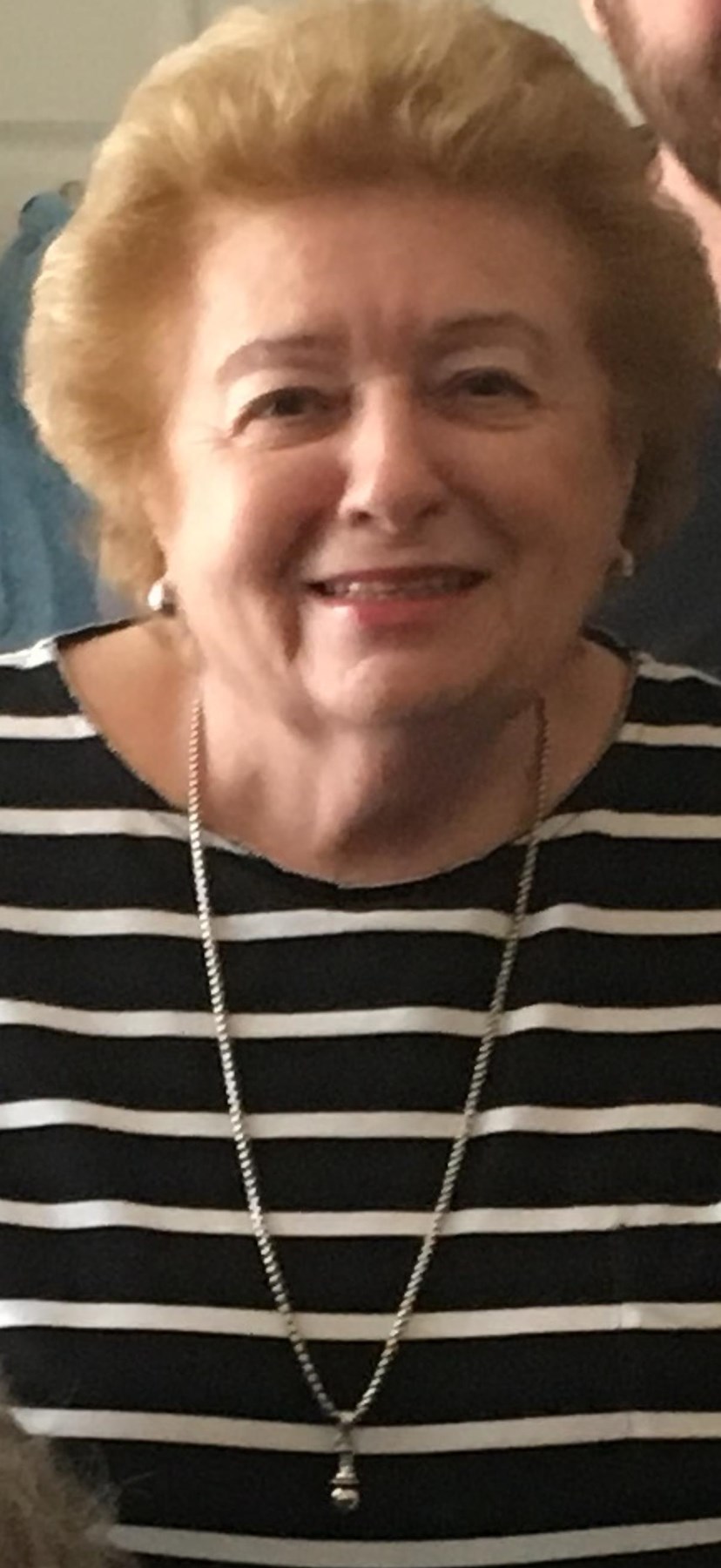 Obituario de Muriel Rhoda Perlberg