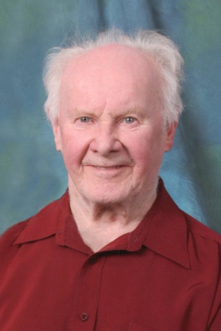 Obituary of Gerald M Lloy