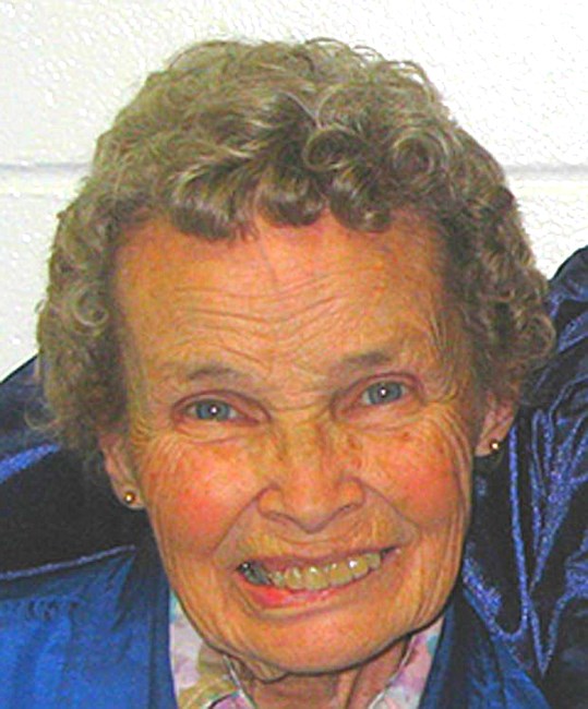Obituario de Mrs. Erna H. Smith