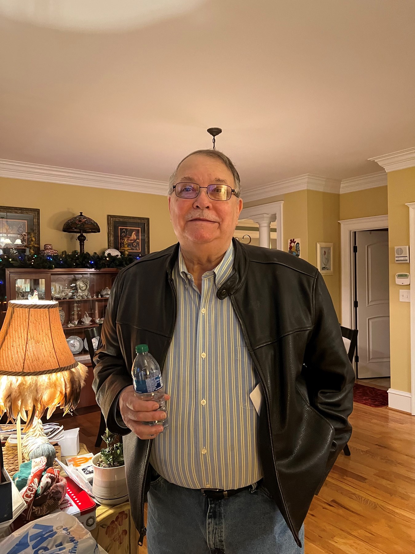 Obituario de Leighton Richard Hiott