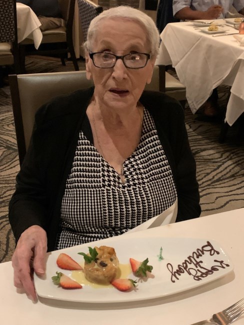 Avis de décès de Vivian Bartholomay