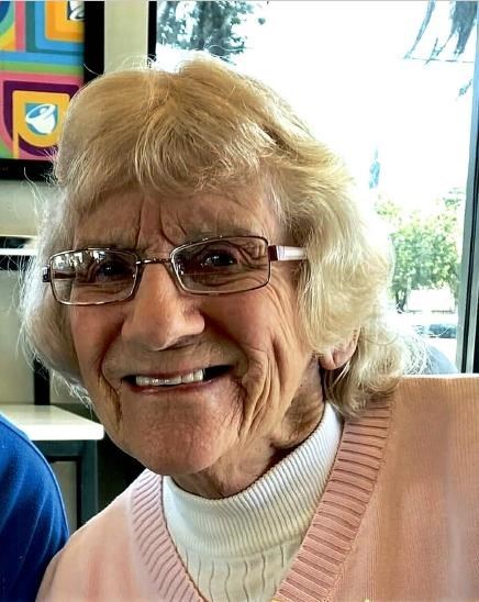 Obituario de Valerie Newman Clayton