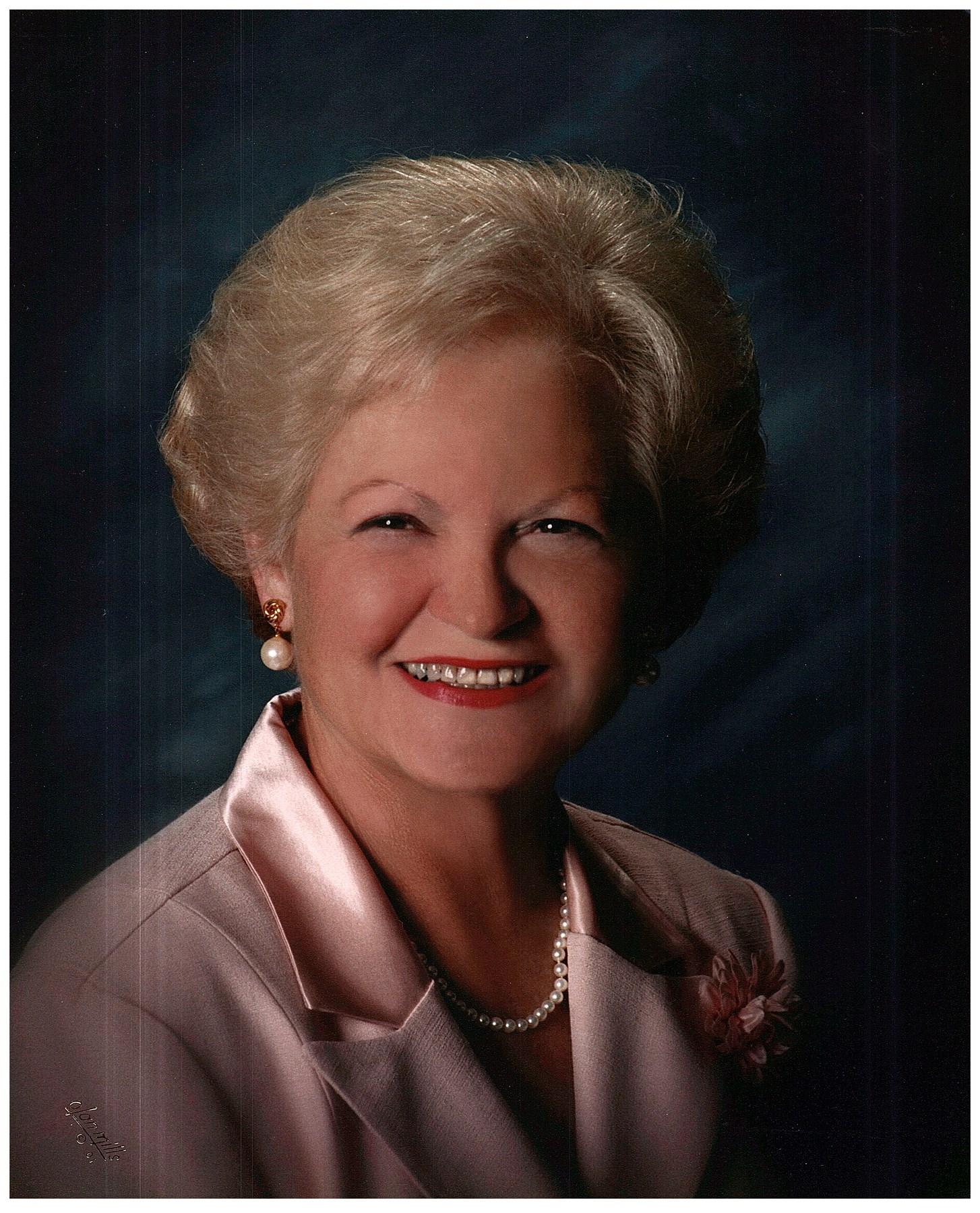 Obituary of Mrs. Christine L Moon