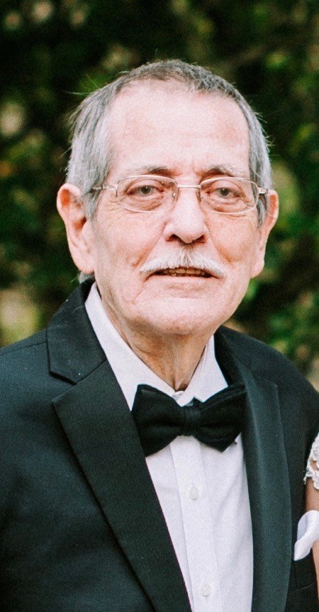 Obituary of Manuel Benitez