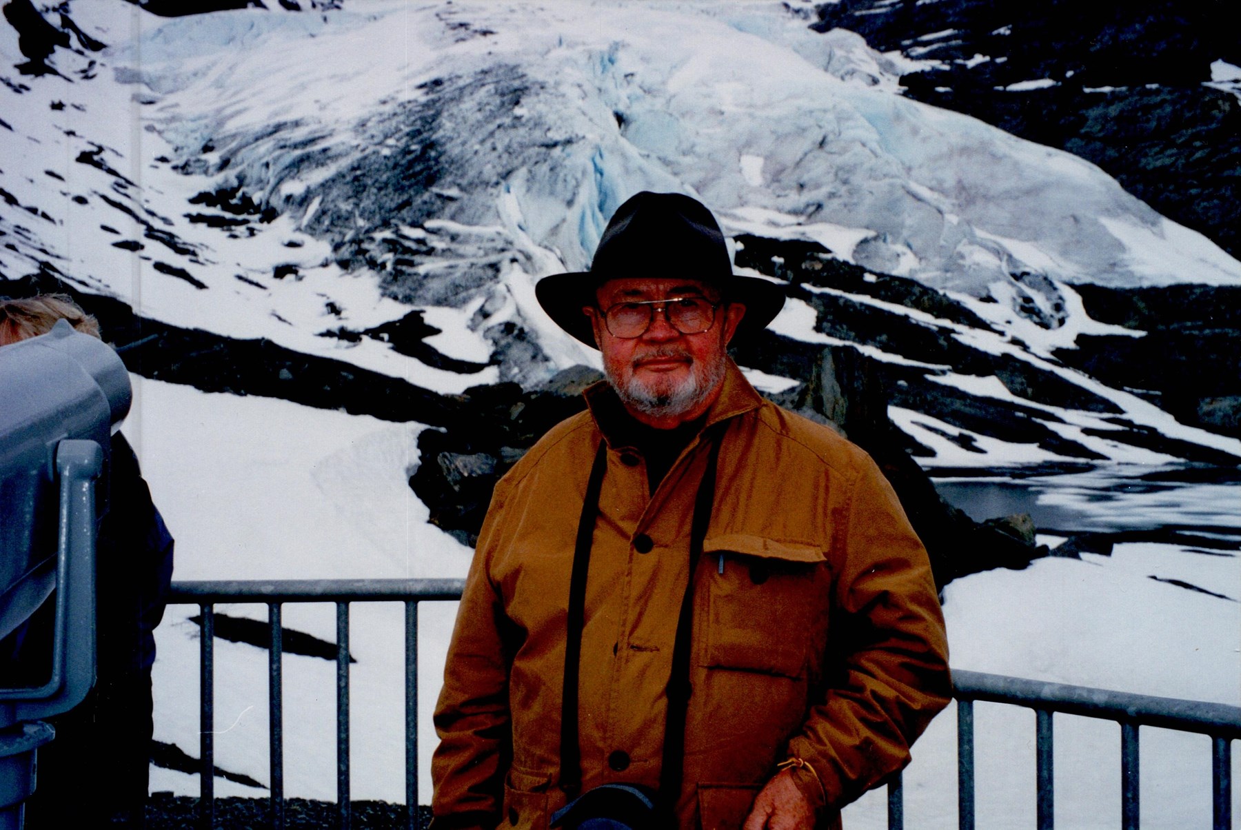 Obituary of John "Jack" William Scruggs Jr.