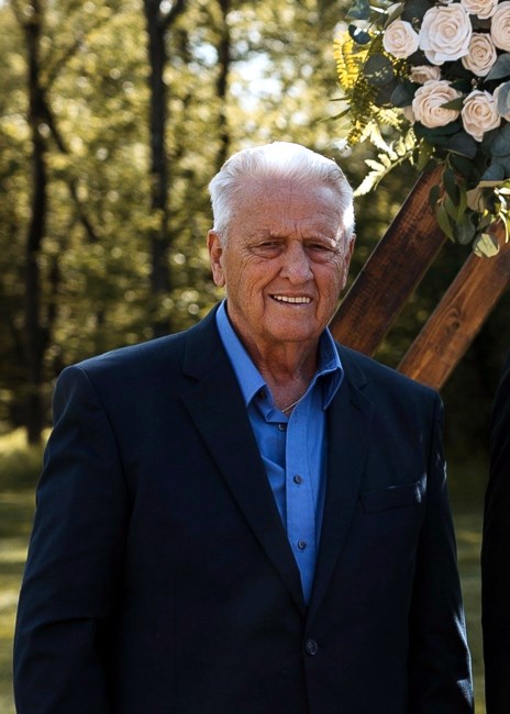 Obituary of Floyd Ray White