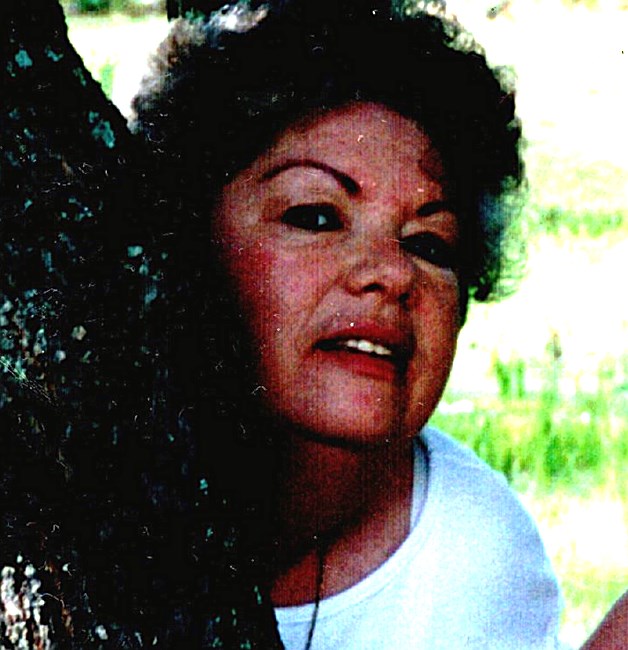 Obituario de Victoria D. Lala