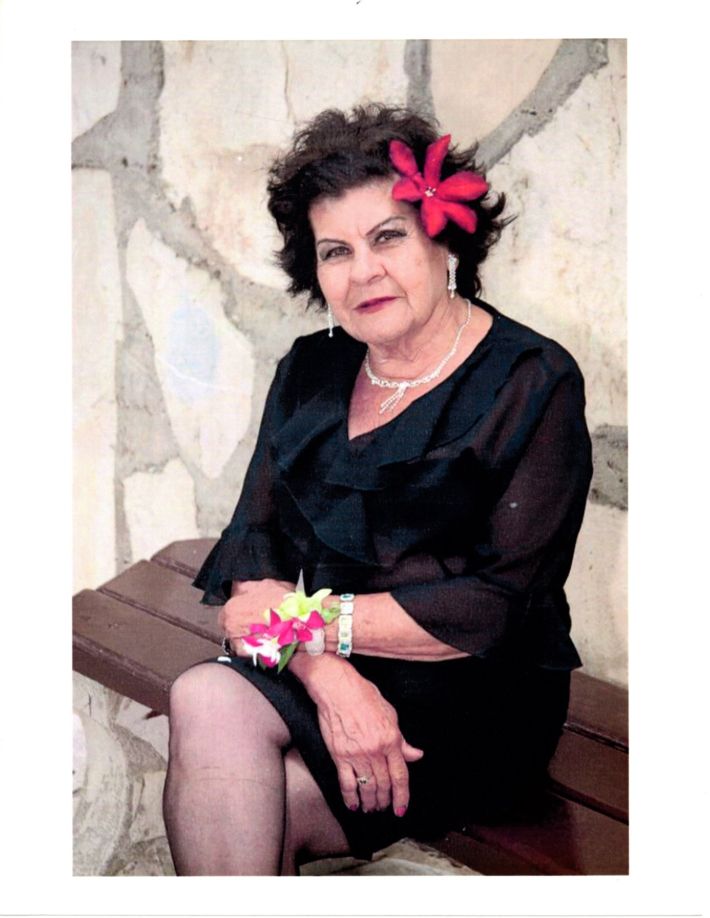 Obituary of Amanda Torres Arviso