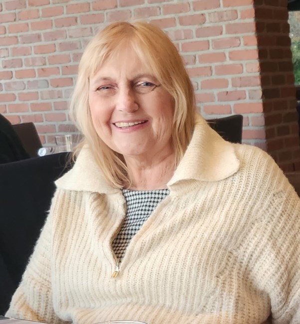 Obituary of Vicki L. Clemente