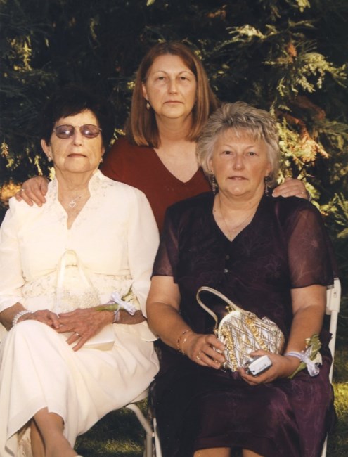 Obituary of Mrs. Evelyn Bush