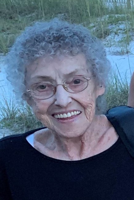 Obituario de Carolyn Faye Fox