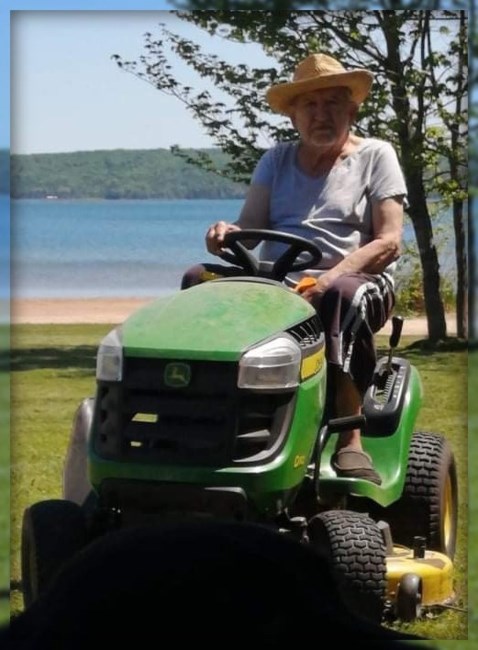 Obituary of Bernie Belleau