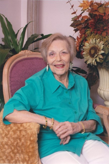 Obituary of Lois V. Wood