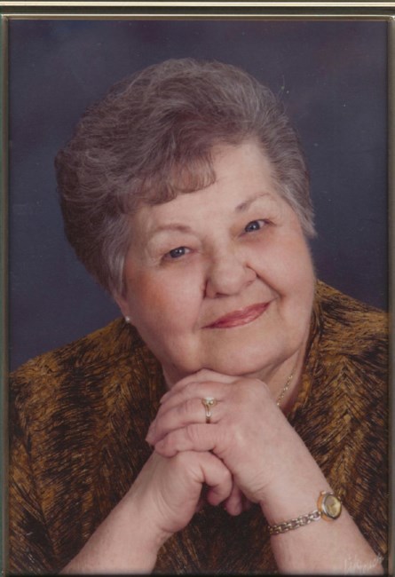 Obituario de Anna B. Falta