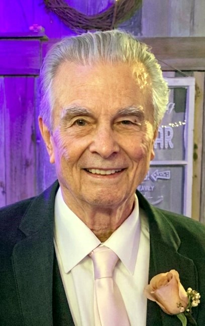 Obituary of Robert Edward Ducombs